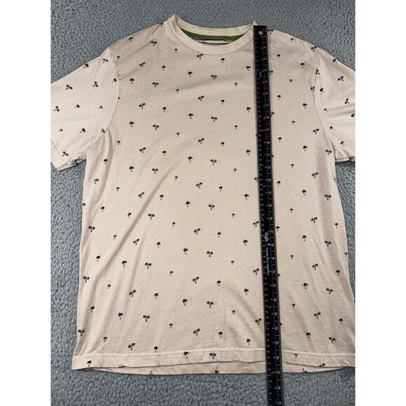 Ricky Singh Cactus Man Shirt Men Medium Palm Tree Graphic Crew Neck Vacation - Picture 4 of 7